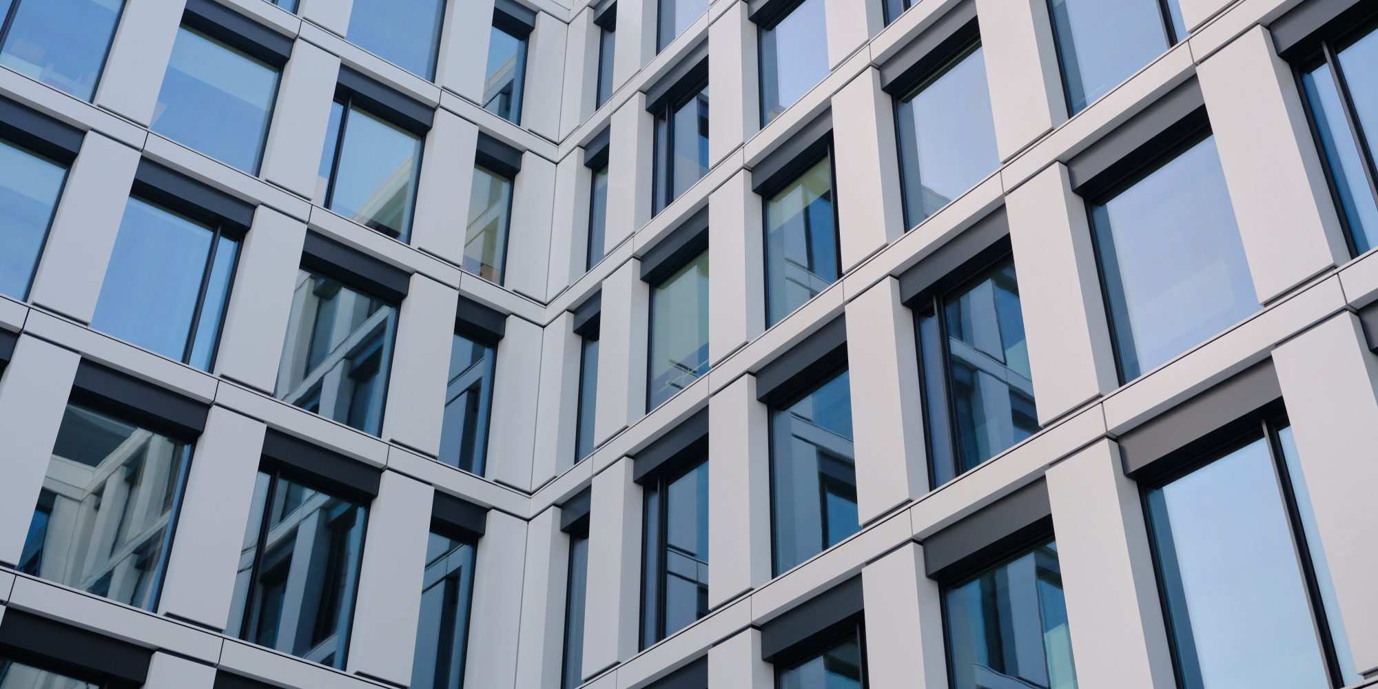 The Diverse Applications of MCM Panels in Modern Architecture